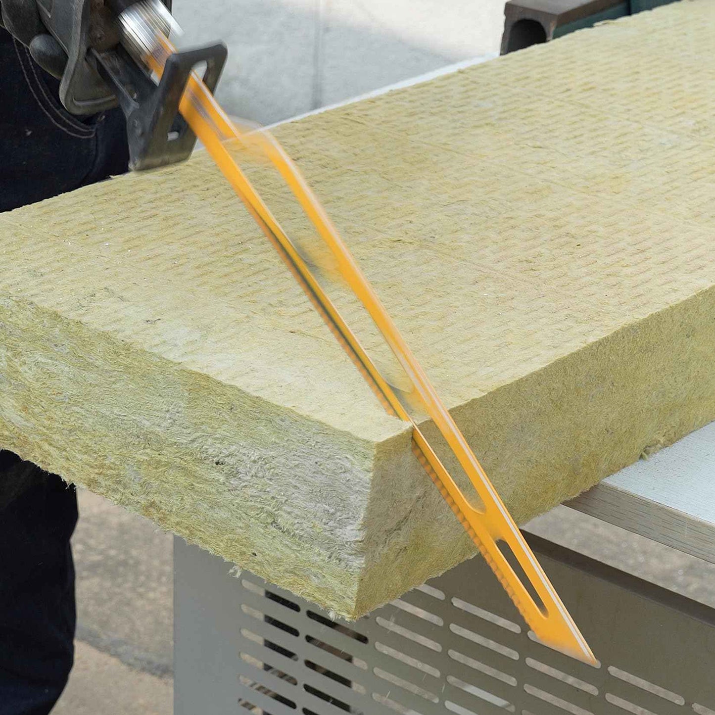 PAYA TOOLS 1x PRO Fibre Insulation Reciprocating Saw Blade,Professional Accessory Reciprocating Saw for Mineral Wool,Insulated Pipe and Other Soft Materials,16''(400mm)