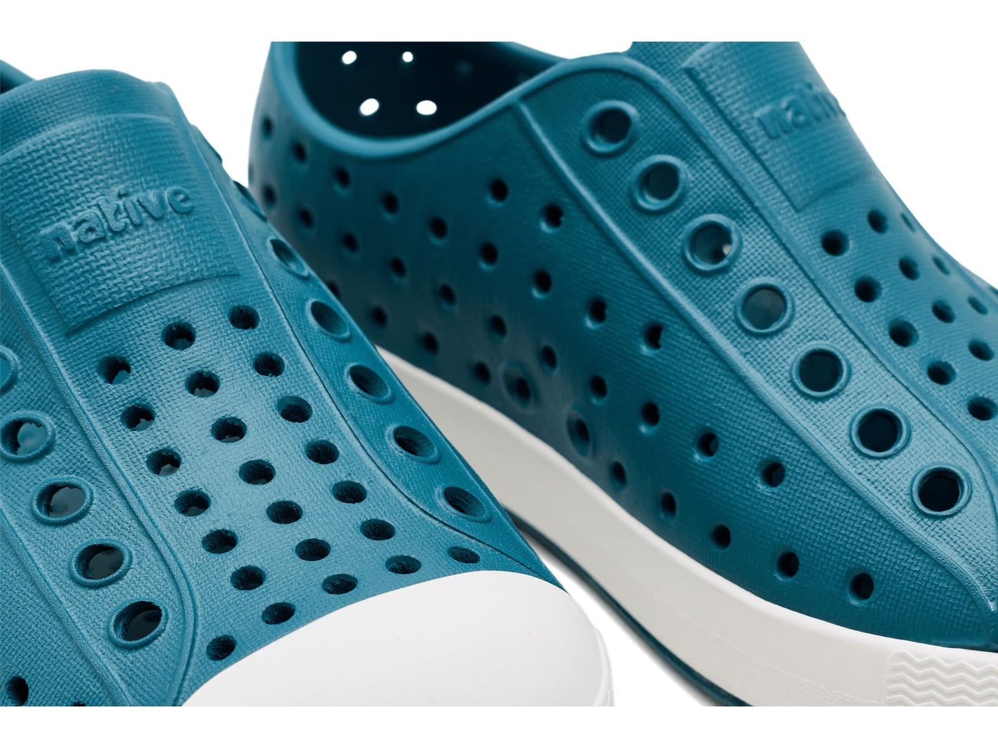 Native Shoes Unisex-Kids Jefferson Sneakers, Faded Glory Blue/Shell White, 4 Big Kid