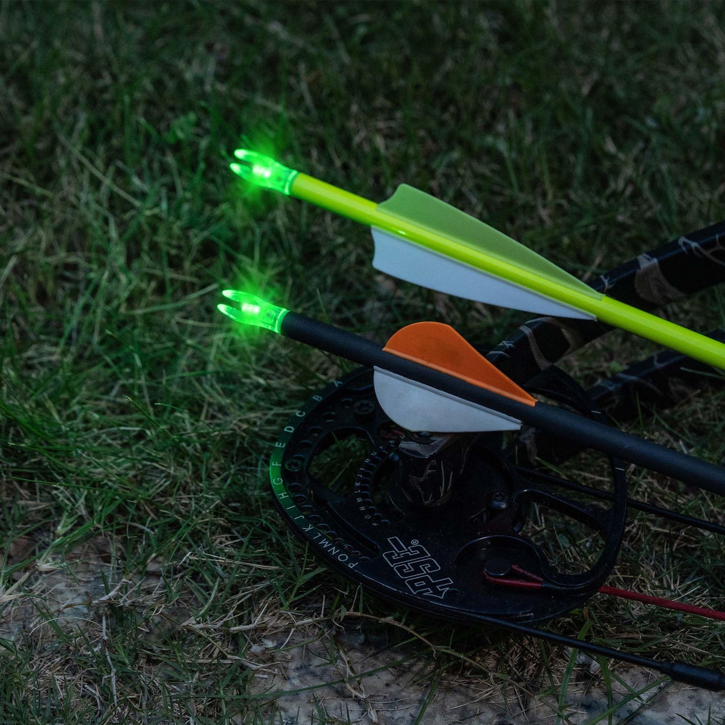 ACDSHOT 6 Pack X Lighted Nocks for Arrows with .204 .233 .244 .246 Inside Diameter with H, S, GT Bushings High Visibility Lighted Arrow Nocks