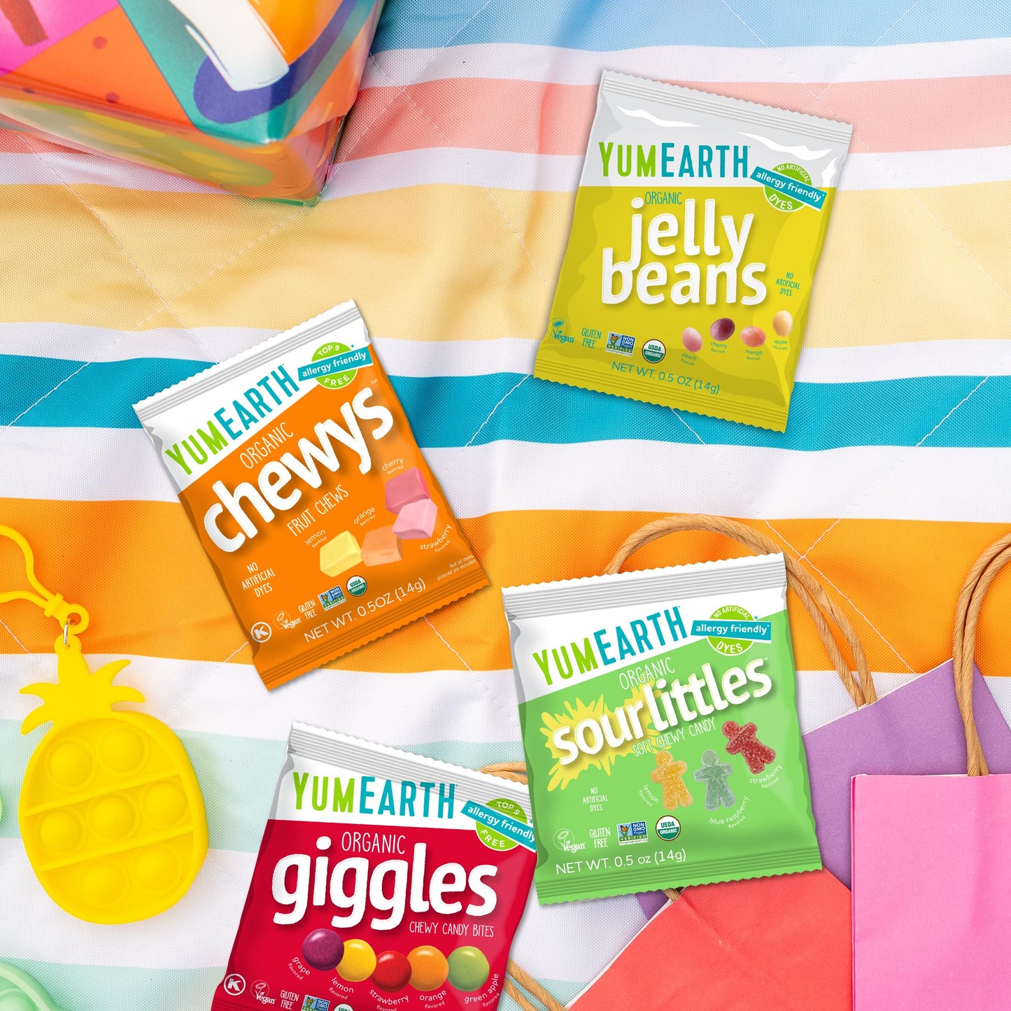 YumEarth Organic Variety Box - Jelly Beans, Giggles, Chewys, Sour Littles - Allergy Friendly (Top 9 Free), No Artificial Dyes, Non GMO, Gluten Free, Vegan -Individually Wrapped (Pack of 20)