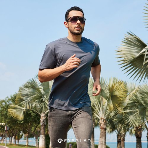 EYEGLAD MOTIONVIEW Sports Photochromic Sunglasses Outdoor UV400 Men Women Cycling Surfing Running Fishing Baseball Softball Sports (Classic Black)