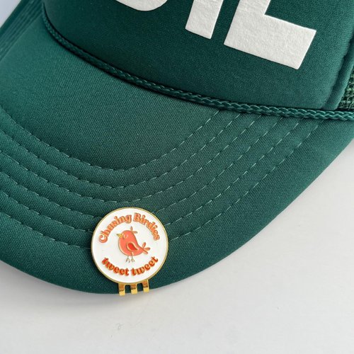 Sassy Caddy Chasing Birdies Golf Ball Marker with Magnetic Hat Clip – Gold-Tone Enamel, 1″ Stylish Ball Spot Marker