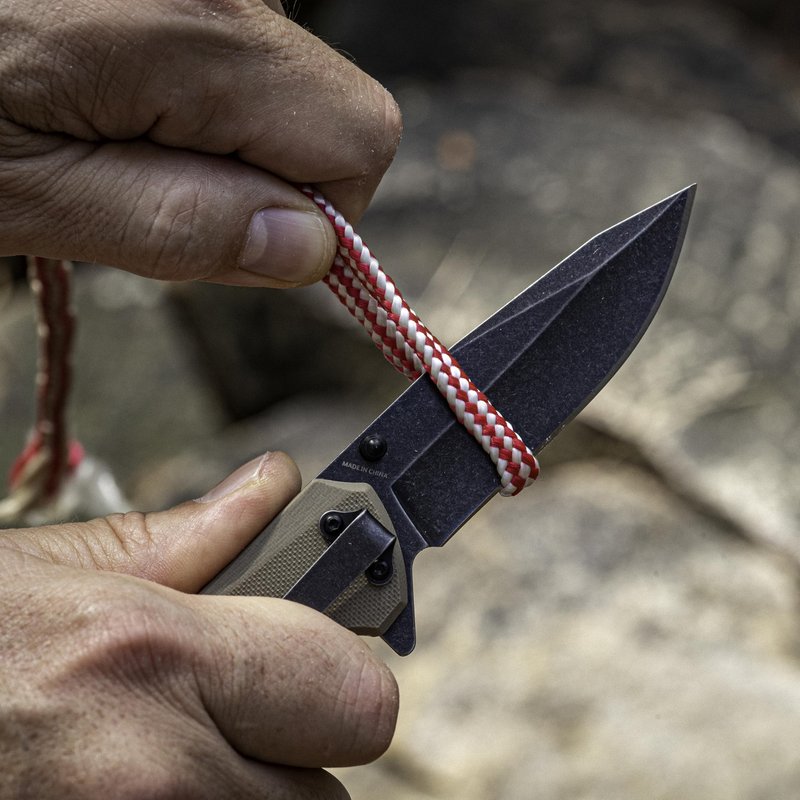 Smith's 50995 Battleplan Pocket Knife – Tan – 3.35” Stainless Steel Lock Back Blade – Easy Open Flipper – Everyday Carry Work, Military, Hunting, Outdoor – Straight Edge Tactical Knife – Foldable