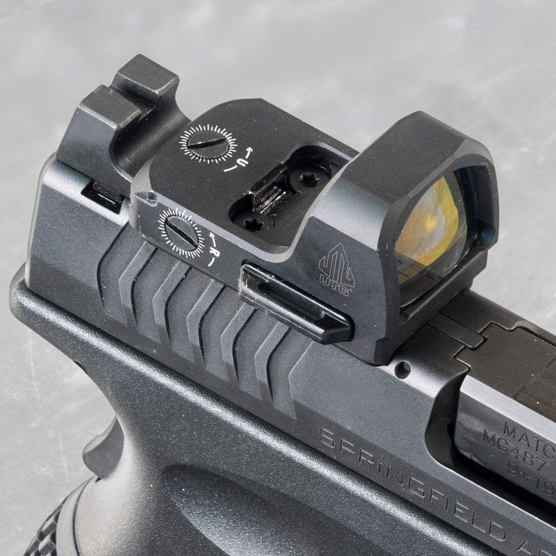 UTG OP3 Micro SL, Red 4.0 MOA Single Dot, Side Loading, Black