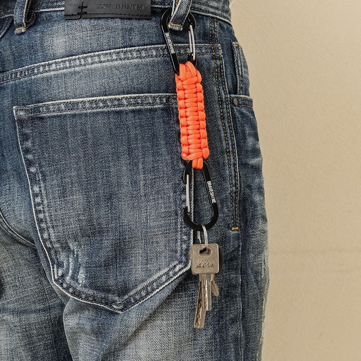 BRAVESHINE Carabiner Keychain Hook with Paracord Strap - 1 Orange 1 Blue D Ring Key Clips Para Cord Lanyard Hanger Stroller Hooks for Water Bottle, Belt Loop Keys, Backpacks, Boys, Girls, Men, Women