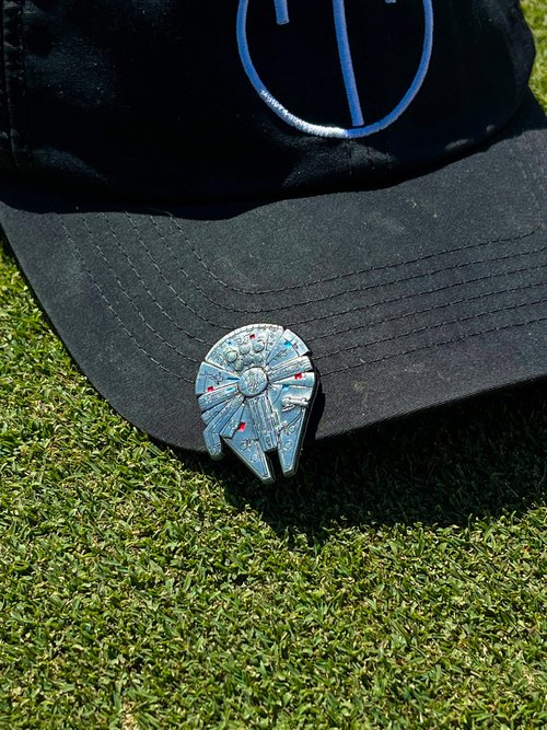 LookGoodGolf Falcon Golf Ball Marker (3 - Pack) w/Magnetic Hat Clip, Fun Golf Gift and Accessories for Men and Women