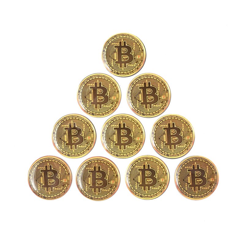 HODL 21 Bitcoin Golf Ball Markers Value Pack - Works with Most Hat Magnetic Clips and Divot Repair Tools Men and Women Golf Gift Accessories Funny Ball Mark Bulk Lot