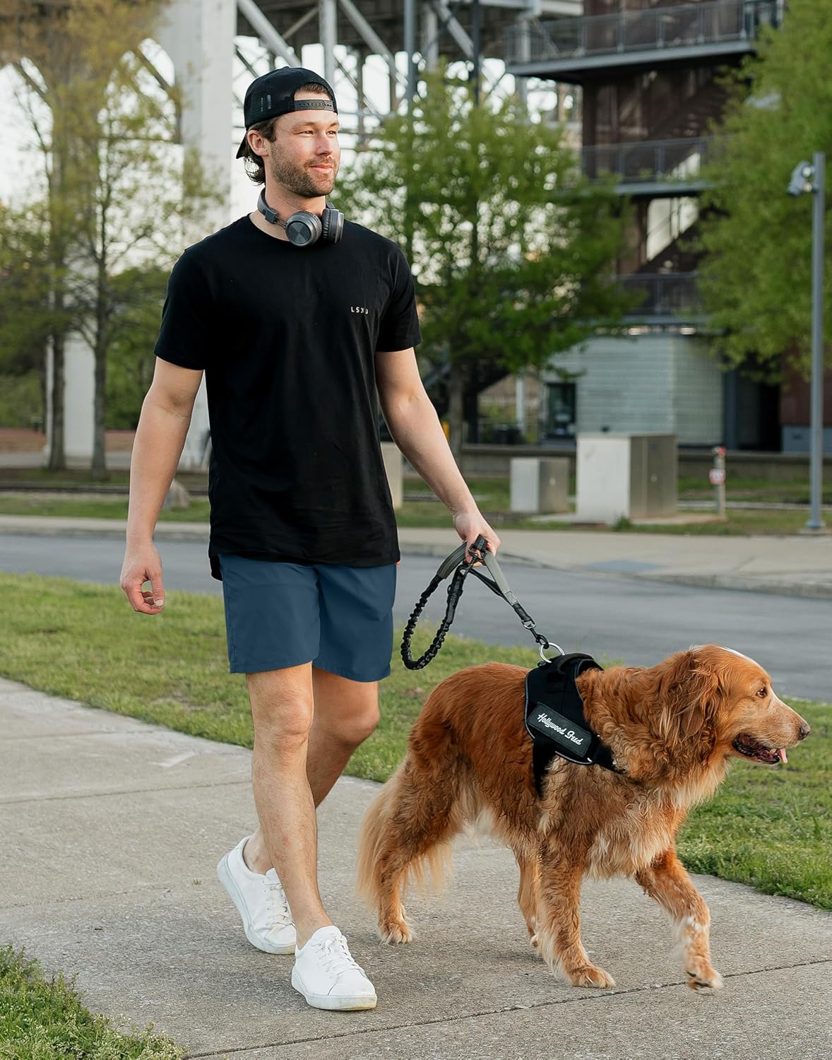 Pudolla Men's Athletic Hiking Shorts - Lightweight Gym & Outdoor Shorts with 3 Zipper Pockets