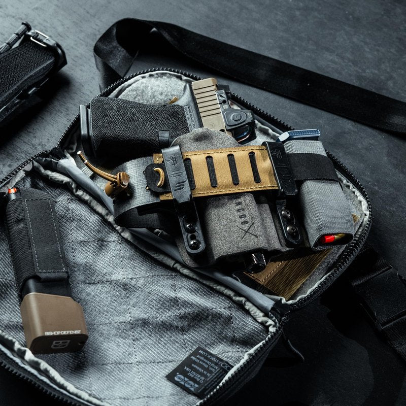 Eberlestock Fade Flex - Concealed Carry Waist Bag - Tactical Men's Fanny Pack with Adjustable Waist Belt - 10” W x 6”H x 3” D - Olive