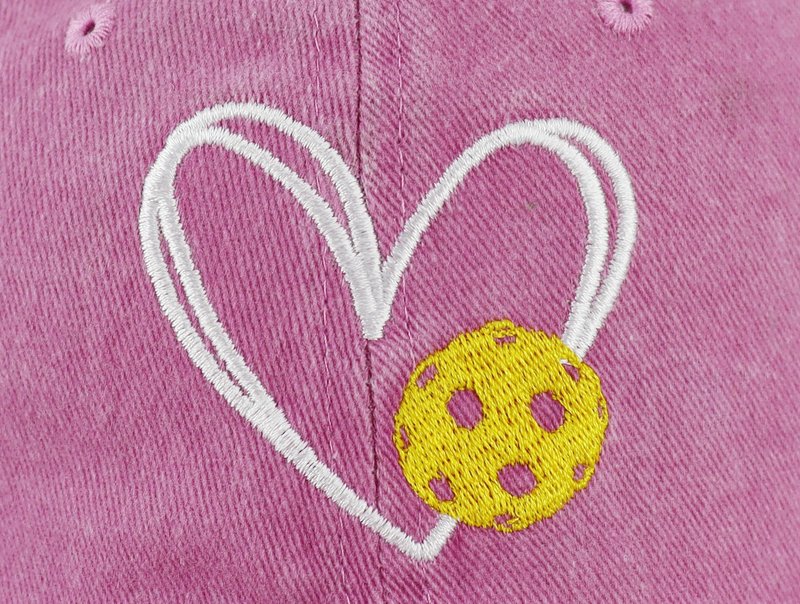 Pickleball Gifts for Men Women, Funny Sports and Outdoors Heart Pickle Ball Hats, Christmas Mothers Fathers Day Birthday Gift for Pickleball Lovers Pink