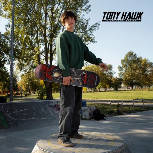 Tony Hawk 31 inch Skateboard, Tony Hawk Signature Series 4, 9-ply Maple Deck Skateboard for Cruising, Carving, Tricks and Downhill, Crossbones