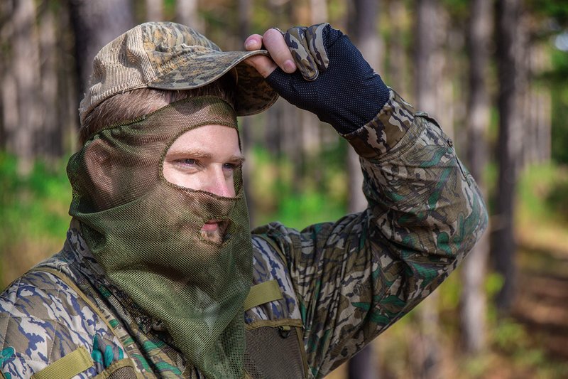 Primos Hunting Masks (Mossy Oak & Real Tree Camo Options)
