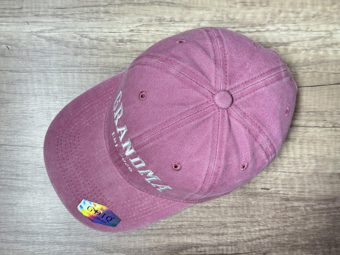 GDIQ Gifts for New Grandma to Be 2026, First Time Grandmother Nana Hat for Women, Embroidered Cotton Baseball Cap for Baby Announcements
