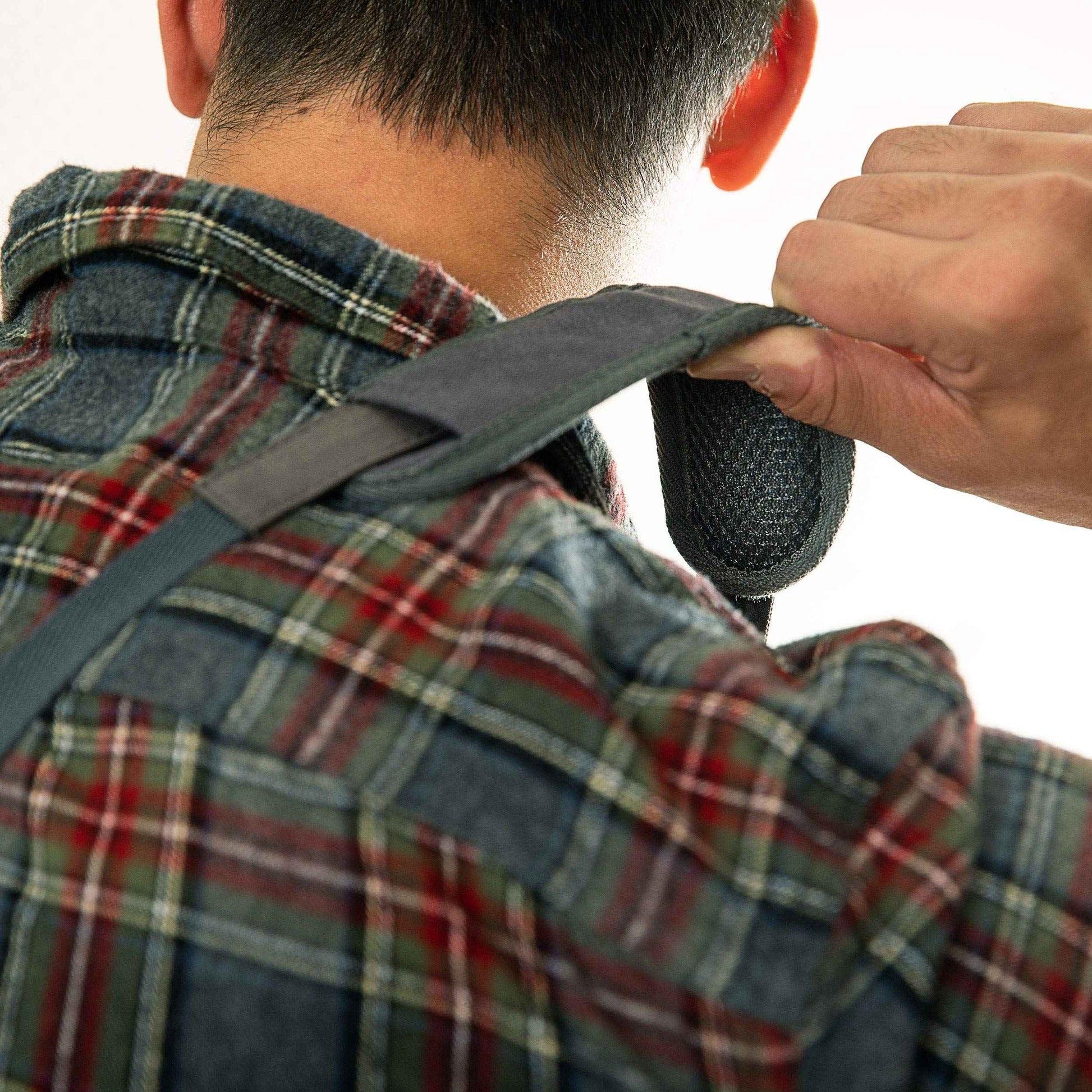 Texas Canvas Wares Waxed Canvas Heavy Duty Work Apron With Pockets - Deluxe Edition - with Quick Release Buckle Adjustable up to XXL for Men and Women (Grey Deluxe Edition)