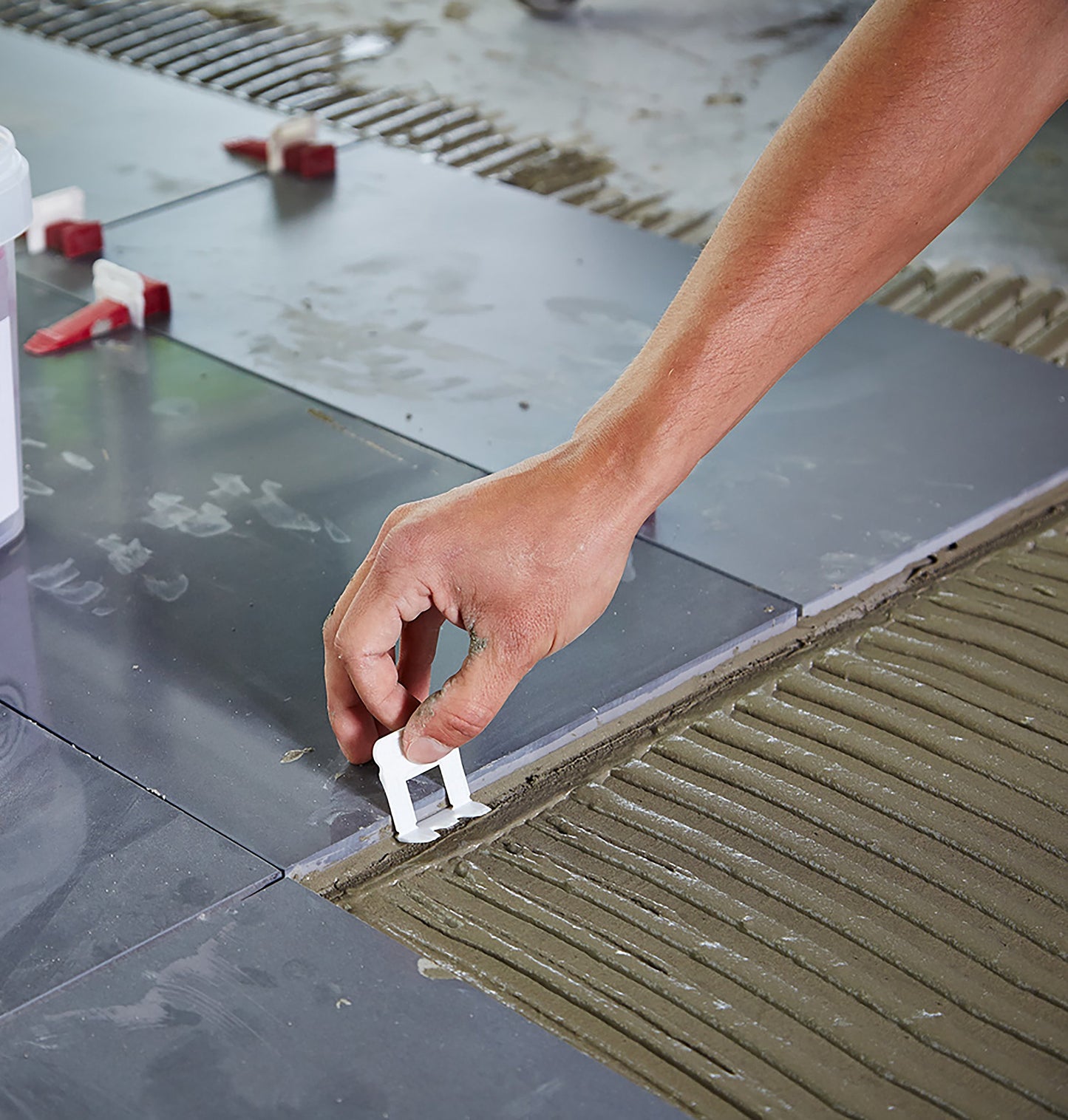 Perfect Level Master 300pcs T-Lock Tile Leveling System Wedges Kit