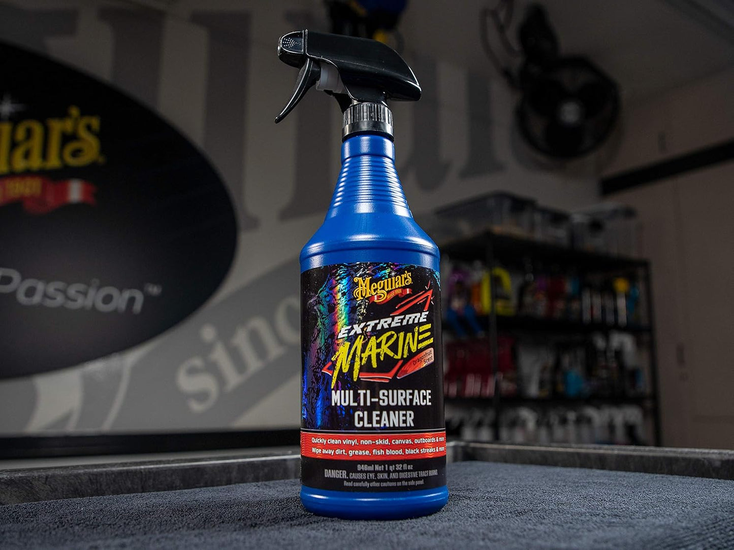 Meguiar's Extreme Marine Multi-Surface Cleaner - Pro RV & Marine Detailing Spray, 32 Oz | Removes Dirt, Grime & Stains