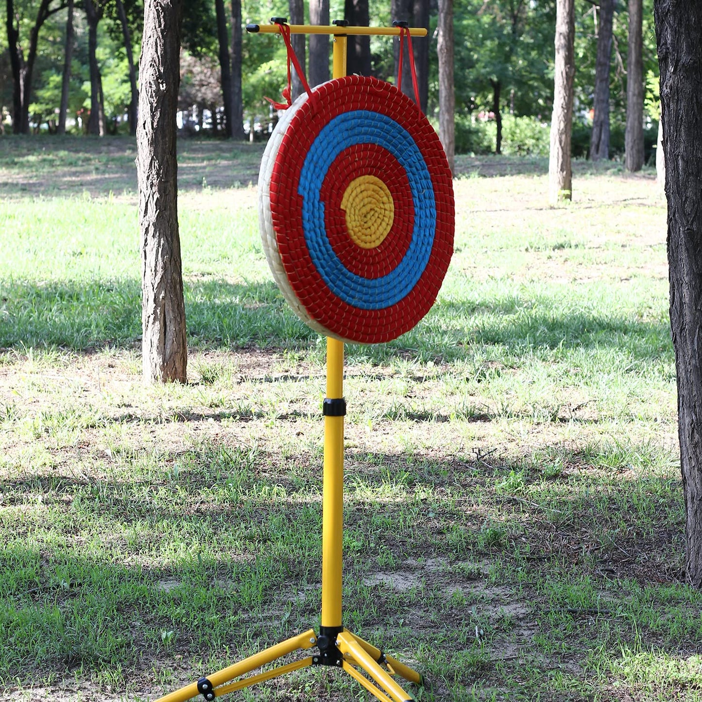 SOPOGER Archery Target for Backyard Adult, Easy Arrow Removal Bow Target, Durable Bow and Arrow Target for Youth Outdoor Shooting Practice (Straw Target Red)