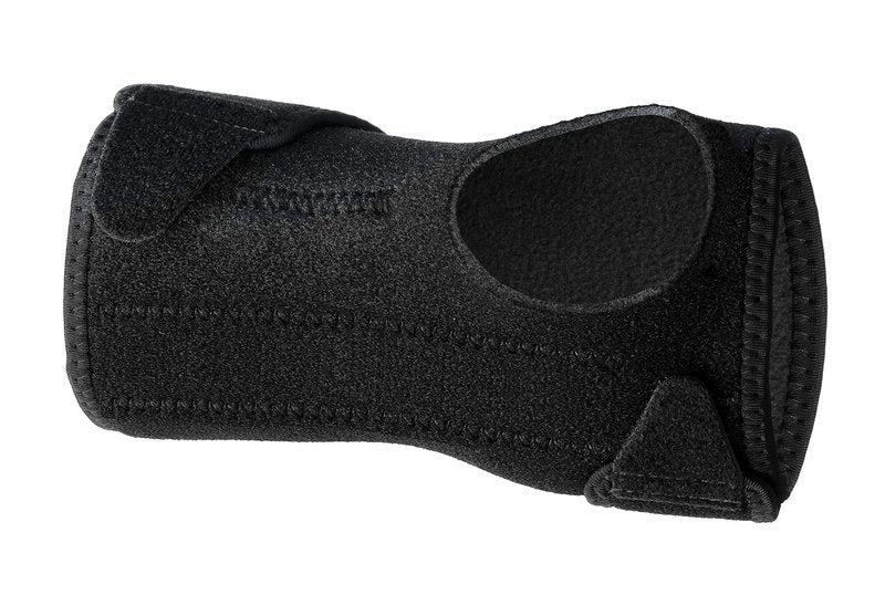 MUELLER Sports Medicine Reversible Wrist Brace with Splint, For Men and Women, Black, One Size