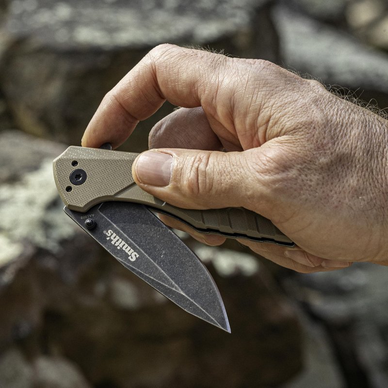 Smith's 50995 Battleplan Pocket Knife – Tan – 3.35” Stainless Steel Lock Back Blade – Easy Open Flipper – Everyday Carry Work, Military, Hunting, Outdoor – Straight Edge Tactical Knife – Foldable
