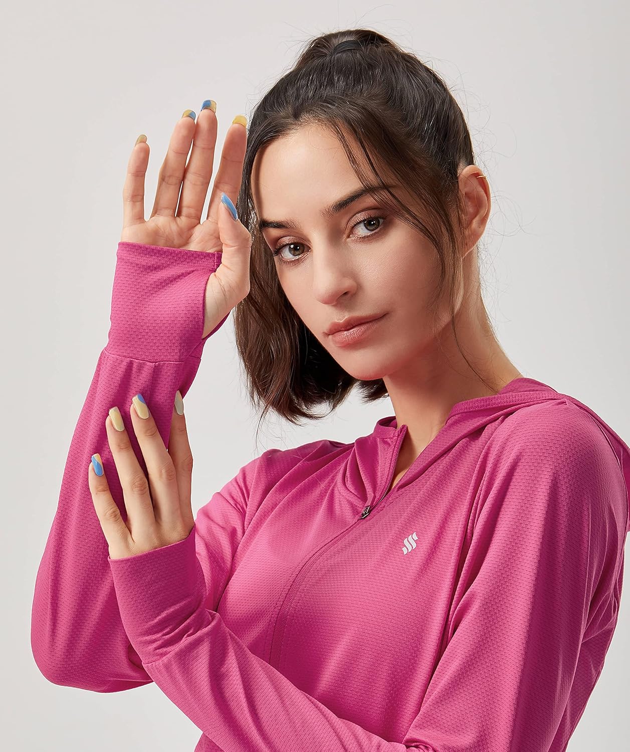 Soothfeel Women's Lightweight UPF 50+ Sun Protection Hoodie Jacket - Perfect for Hiking & Outdoor Activities