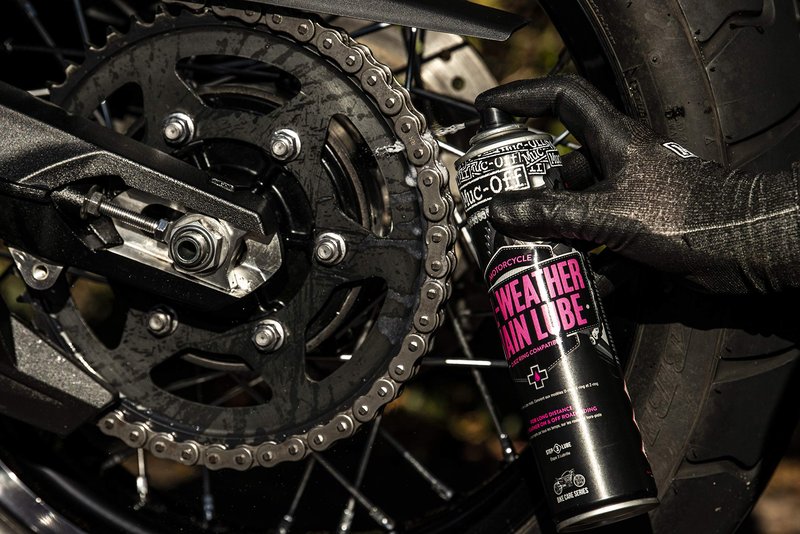 Muc Off Motorcycle Wash, Protect and Lube Kit - Motorcycle Cleaning Kit, Motorcycle Detailing Kit - Includes Motorcycle Cleaner and Chain Lube