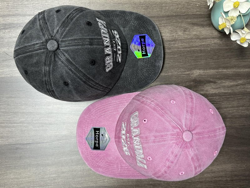 Horpe New Grandpa Grandma Matching Hats EST 2026, First Time Grandparents Gifts for Grandfather Grandmother, Adjustable Embroidered Baseball Caps for Baby Reveal Pregnancy Announcements