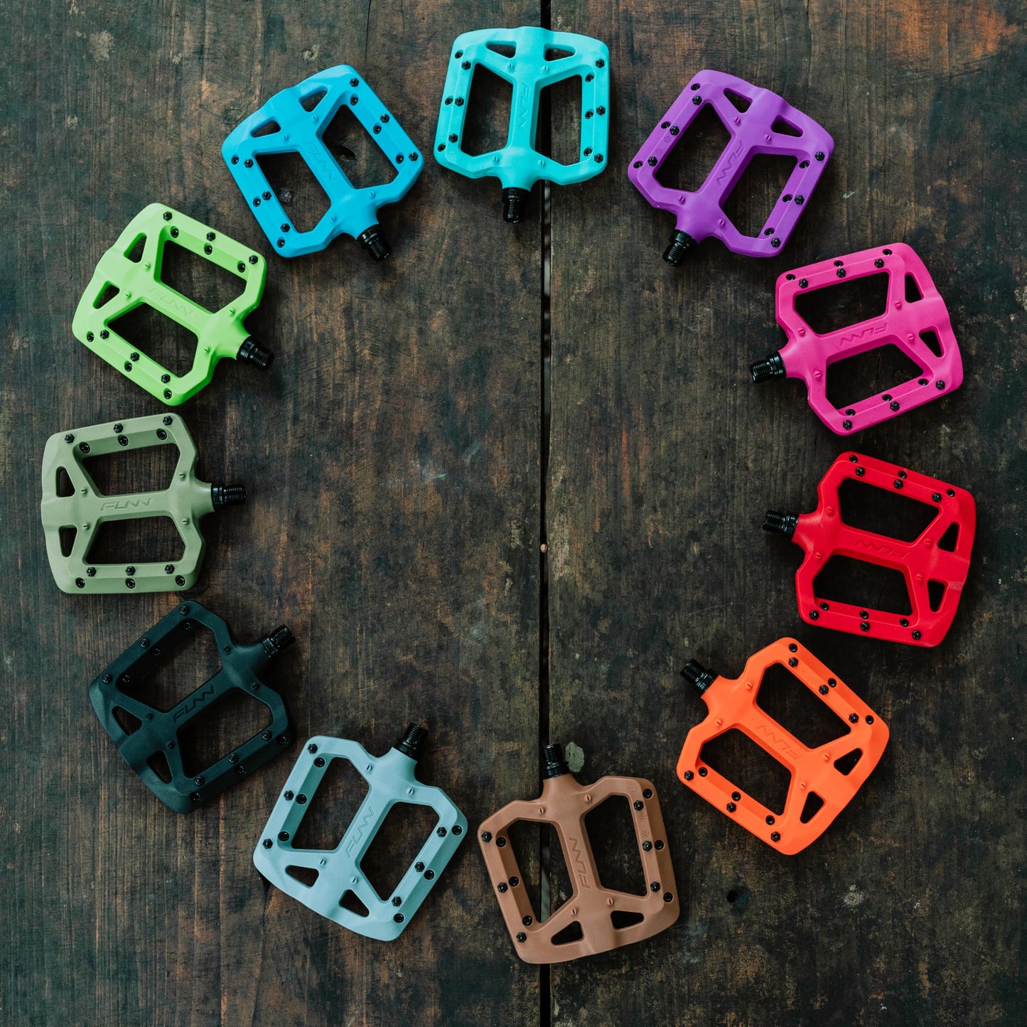 Funn Taipan Glass Fiber Reinforced Thermoplastic Bike Pedals with 9/16-inch CrMo Axles and Shin-Friendly Pins for MTB/BMX/Urban/Gravel Riding (Purple)