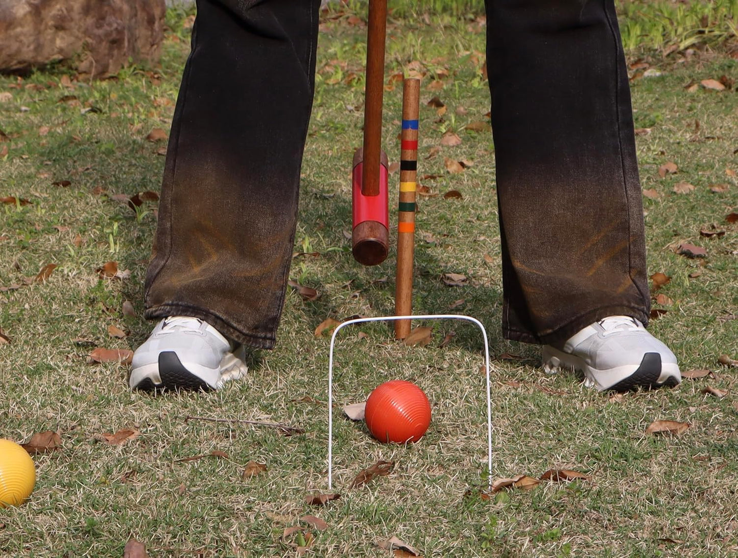 Sport Beats Croquet Set - Six Player Rubberwood Mallets, Carry Case, 6 Balls & 9 Wickets for Outdoor Fun