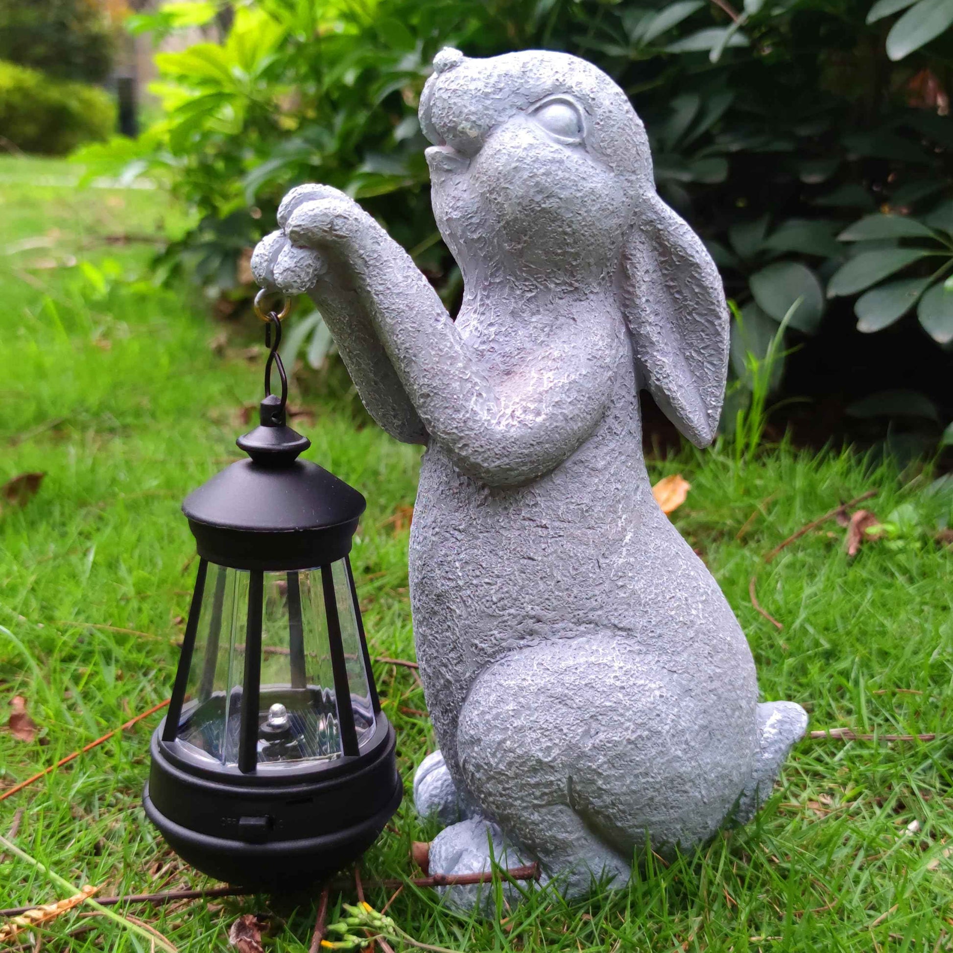 VIOYOUNS Rabbit Solar Garden Outdoor Statues,Resin Rabbit Figurine Decorations with Solar Lights Lantern, Outdoor Resin Bunny Decor for Lawn,Yard, Unique Housewarming Gift for Garden Home