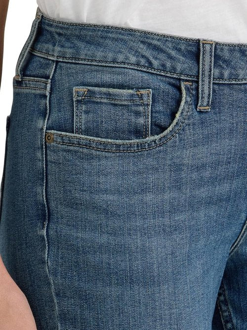 Lee Women's Legendary Jeans - Mid Rise Straight Leg Design for Ultimate Comfort & Style