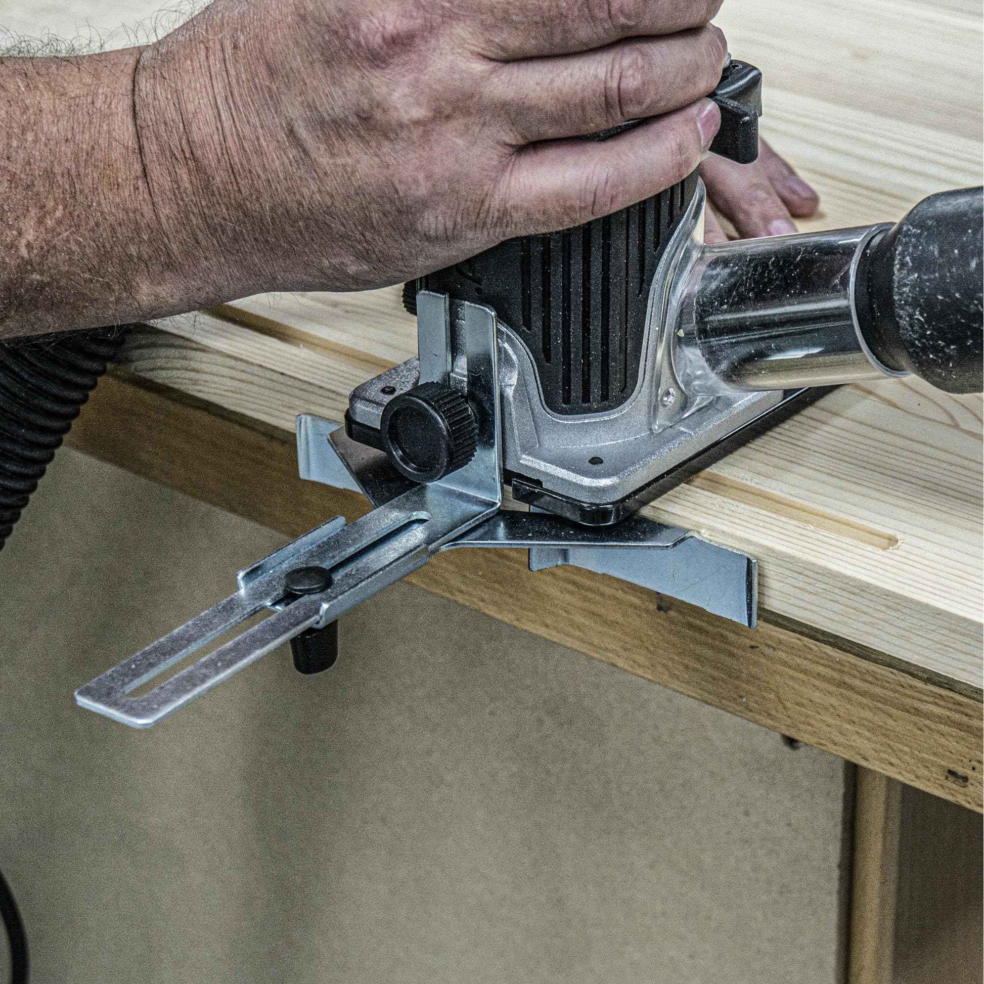 Trend T1 Trim Router with Extended Trim Base, 1/4 Inch Collet, 5.5A, 120V, Compact Trimming Power Tool, U*T1ETS