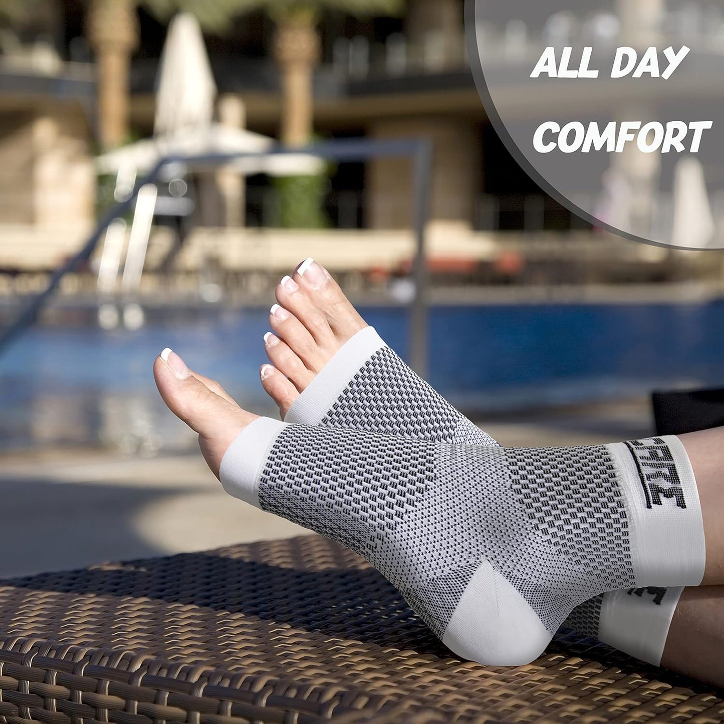 Skiennix Compression Socks - Open Toe Design for Swelling Relief | Medium White Pair for Achilles Tendonitis & Heel Pain