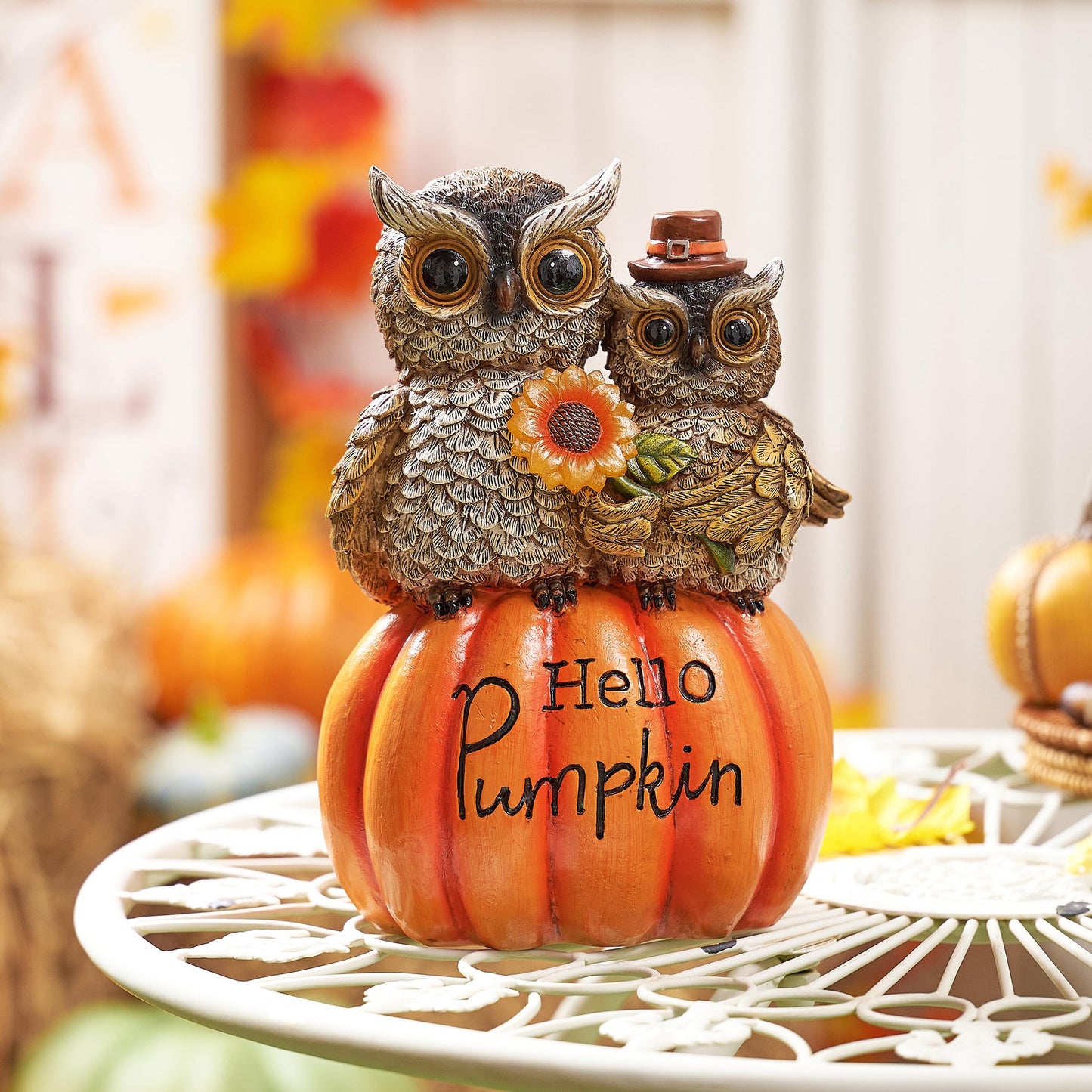 TERESA'S COLLECTIONS Fall Decor, Fall Owl Decor, Owl Perch on Pumpkin with Solar Light, Outdoor Fall Decor Waterproof Resin, Fall Gifts Outdoor/Indoor, 7.1"
