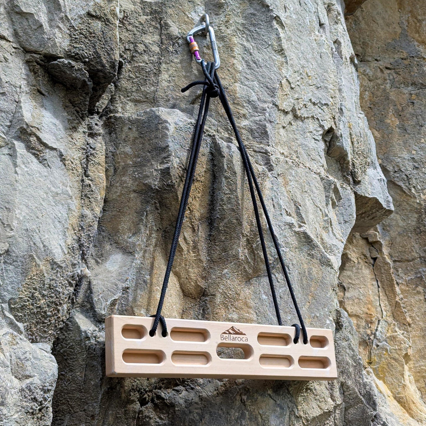 Bellaroca® Portable Hangboard Hexagons for Rock Climbing – Set of 2 Wood Climbing Fingerboards with 10+ Grip Combinations, Pinch and Crimp Holds for Bouldering and Finger Strength Training