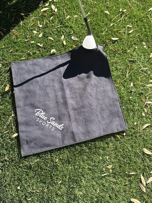 Premium magnetic golf towel with golf club brush | extra strong magnet golf towel with deep waffle technology | Golf club cleaner brush with water tank | ultimate golf club cleaning kit