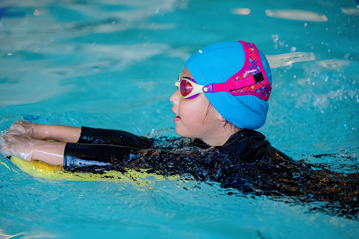 FINIS DragonFly Kids Swim Goggles - Ages 3-8 - UV Protection - Floating Neoprene Strap - Soft Silicone Fit - Scales